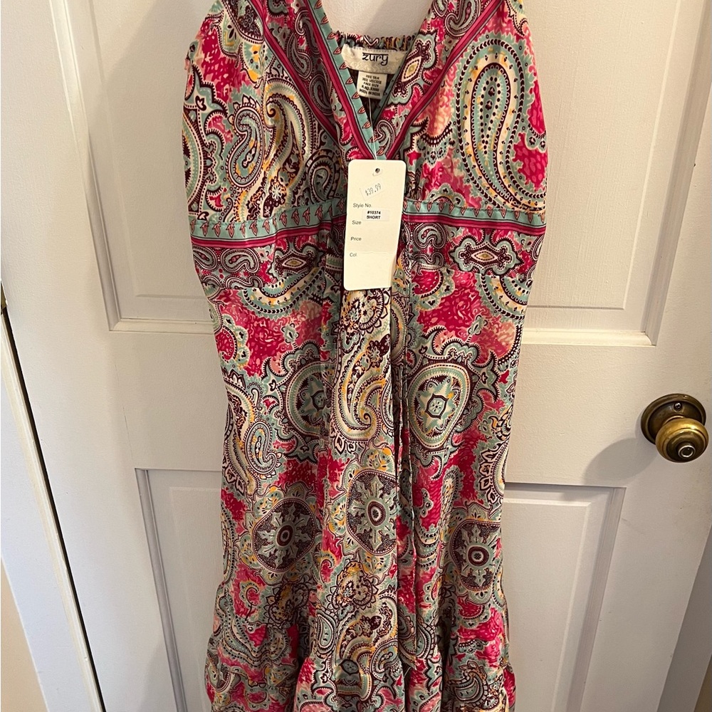 Zury small/medium short colorful dress with flair bottom